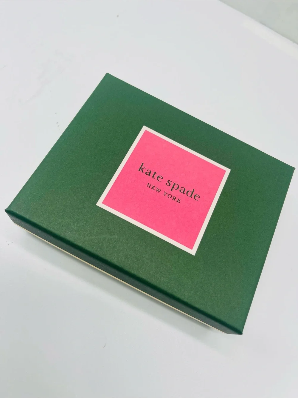 kate spade Green Box with Pink Label New